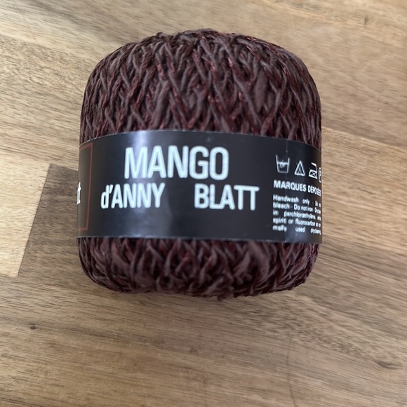 MANGO ⭐️ D’ANNY BLATT yarn bundle - Picture 3 of 7